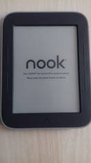 eBook Reader NOOK Wi-Fi Glow Light foto