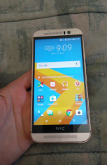 HTC One M9 in stare buna foto