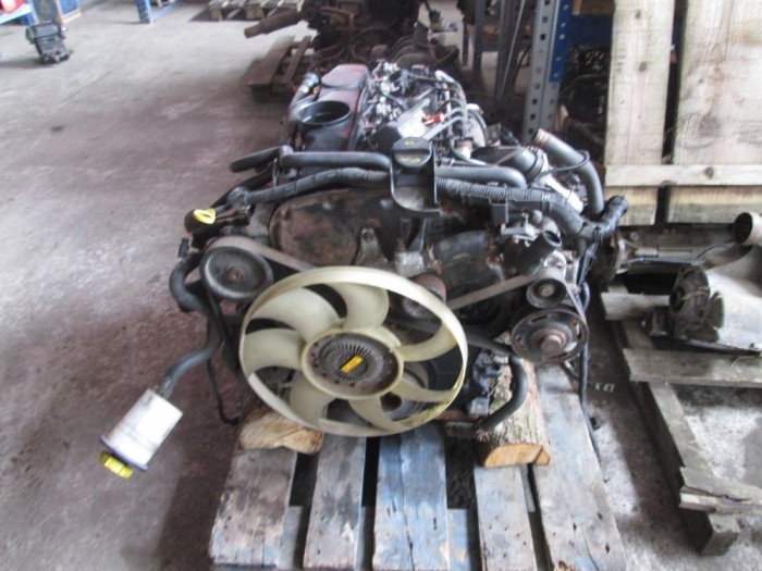 motor complet ford transit 2,4 , an 2008 , in 6 trepte foto mare motor complet ford transit 2,4 , an 2008 , in 6 trepte foto mare