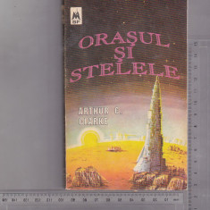 bnk ant Arthur C Clarke - Orasul si stelele( SF )