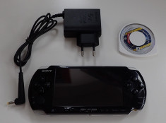 Consola Sony Playstation Portable PSP 3004 impecabil complet modat jocuri Gratis foto