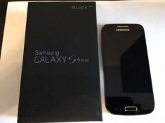 Samsung Galaxy S4 Mini Black Edition foto