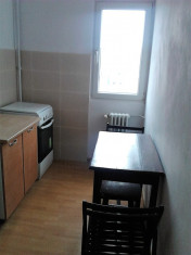 Apartament de inchiriat foto