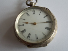 Ceas vechi de buzunar din argint cu cheie si lant foto