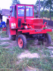 Tractor U650 foto