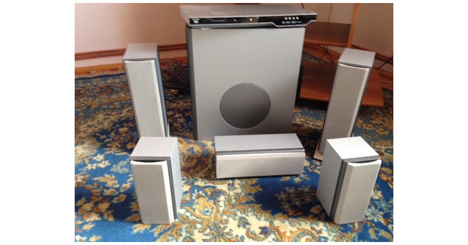 DVD Maxwell model DivX2805 + Home Theater Speaker System | arhiva Okazii.ro