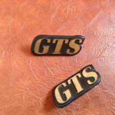 Lot 2 bucati - Emblema / sigla din plastic GTS !!! foto
