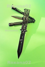 Cutit. Briceag butterfly balisong Stainless Steel. BENCHMADE. Fluture. Fluturas foto