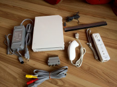 Consola Nintendo Wii RVL-001(EUR)-pachet complet foto