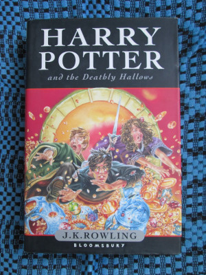 J. K. ROWLING - HARRY POTTER AND THE DEATHLY HALLOWS (first edition, U.K., 2007) foto