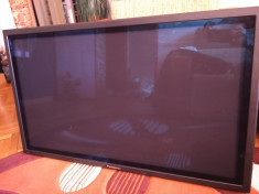 Panasonic plasma 110 diagonala foto