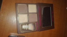 Kit contouring Too Faced foto