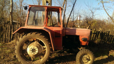 Tractor U445 Legumicol foto