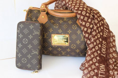 GENTI LOUIS VUITTON FRANCE/CALITATE GARANTATA ,LOGO AURIU +PORTOFEL DUBLU INCLUS foto