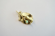 Pandant/ brosa din aur de 14 carate cu briliante si opal foto