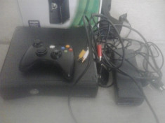 Consola XBOX 360 S 250 GB +2 Jocuri (004) foto