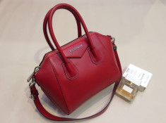 Genti Givenchy Antigona Collection Medium Size foto