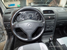 Opel Astra foto