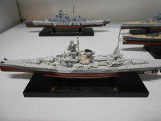 Macheta crucisator Scharnhorst - WW II scara 1:1250 foto