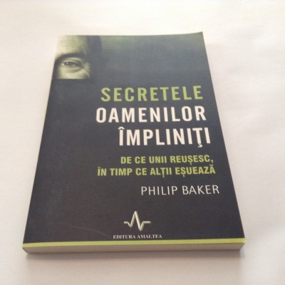Philip Baker - SECRETELE OAMENILOR IMPLINITI { 2008 },RF10/3 foto