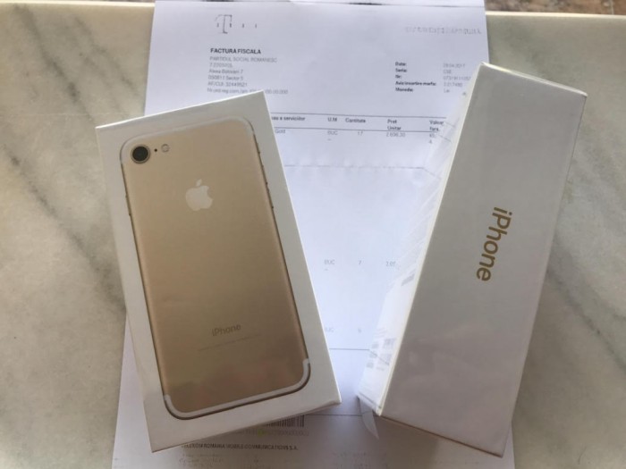 iPhone 7 32GB Gold SIGILATE,neverlocked,Factura+Garantie 24luni - 2649 RON ! foto mare iPhone 7 32GB Gold SIGILATE,neverlocked,Factura+Garantie 24luni - 2649 RON ! foto mare