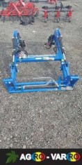 Incarcator frontal pentru U650, 445, etc foto