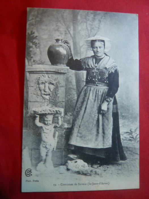 Ilustrata - Femeie in costum popular Savoia , inc.sec.XX
