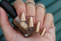 OJA AURIE MULTICHROME KIKO MILANO NAIL LACQUER 480 - PEARLY BRASS foto