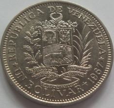 Moneda 1 BOLIVAR - VENEZUELA, anul 1967 *Cod 15 - LUCIU BATERE foto