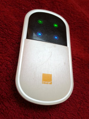 Mobile Wi-Fi Modem Router 3G Huawei E5832 ( decodat ) foto