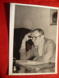 Fotografie veche - Actorul Victor Rebengiuc , dim. =12,8 x 18 cm