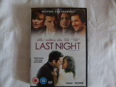 Last night - dvd foto