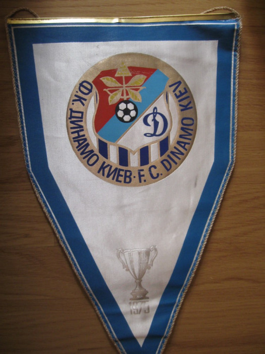 Fanion Dinamo Kiev, vechi, format mare, 45 x 27 cm