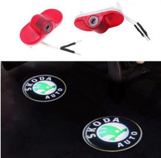 Set proiectoare LOGO emblema LED Skoda Octavia 2004-2008 dedicate auto foto