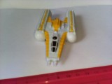 bnk jc Star Wars - McDonalds 2011 - Y Wing Fighter