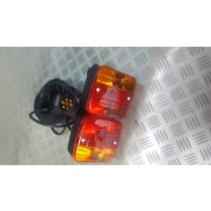 set lampa stop cu tot cu cablu de conetare la 12v