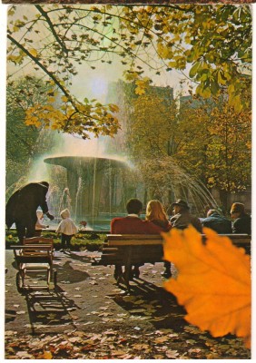 CPI (B8530) CARTE POSTALA - BUCURESTI. PE BULEVARDUL REPUBLICII foto