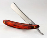 brici clasic pentru barbierit / ras, cu lama ce se ascute cu maner din lemn