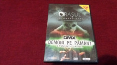 FILM DVD ORASUL INTUNERICULUI / DEMONI PE PAMANT 2 FIME foto