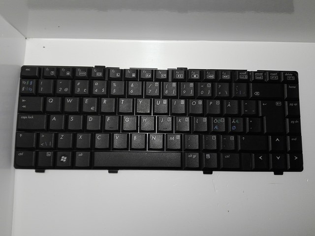 Tastatura Hp Dv6000 Dv6500 Dv6505 Dv6700 AEAT1N00110 DK Layout