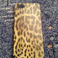 Husa Iphone 5/5s/5C model leopard noua
