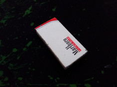 Bricheta Marlboro de colectie pe gaz foto