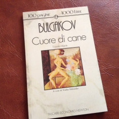 Carte in l. Italiana - Cuore di cane de Michail Bulgakov anul 1993 / 98 pagini ! foto