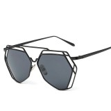 Ochelari De Soare Futuristi Design Cu Reflexie Si Rama Metalica - Model 3, Femei, Protectie UV 100%, Metal