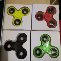 fidget spinner /jucaria spiner / jucarie antistres foto