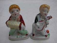 Doua figurine din portelan japonez foto