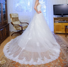 Rochia ta de mireasa! Pronovias Blenda foto