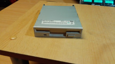 Floppy Disk PC Mitsumi D359M3 foto