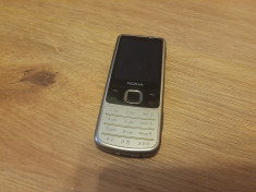 Nokia 6700 classic argintiu - 279 lei foto