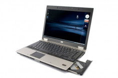 Laptop second hand HP EliteBook 6930P Core 2 Duo P8600 2.4 GHz 2GB DDR2 160GB 14.1 inch AMD Radeon 3470 128MB 1440X900 DVD-RW foto